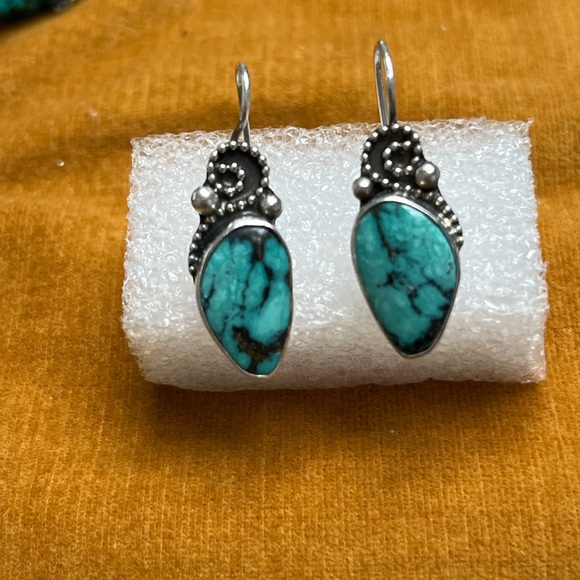 Turquoise & 925 Silver Super Chunky 24” Necklace. Earrings sold separately - Picture 6 of 8